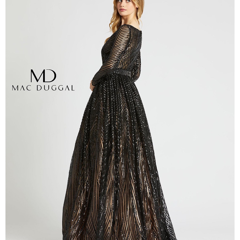 Mac Duggal Black Dress - Picture 3 of 3
